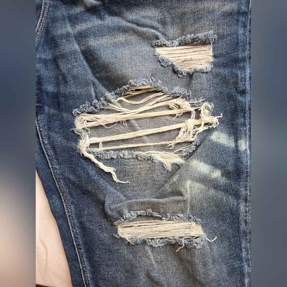 Size 22 American Eagle Outfitters Ripped Blue Boyfriend Jeans - Picture 6 of 8